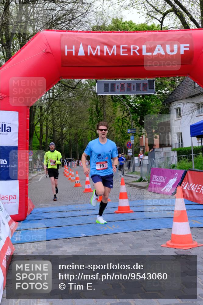 19.04.2026 - Hammer Lauf Tim E. http://msf.ph/oto/9543060 19.04.2026 12:04:20 Ziel 19, 326 meine-sportfotos.de