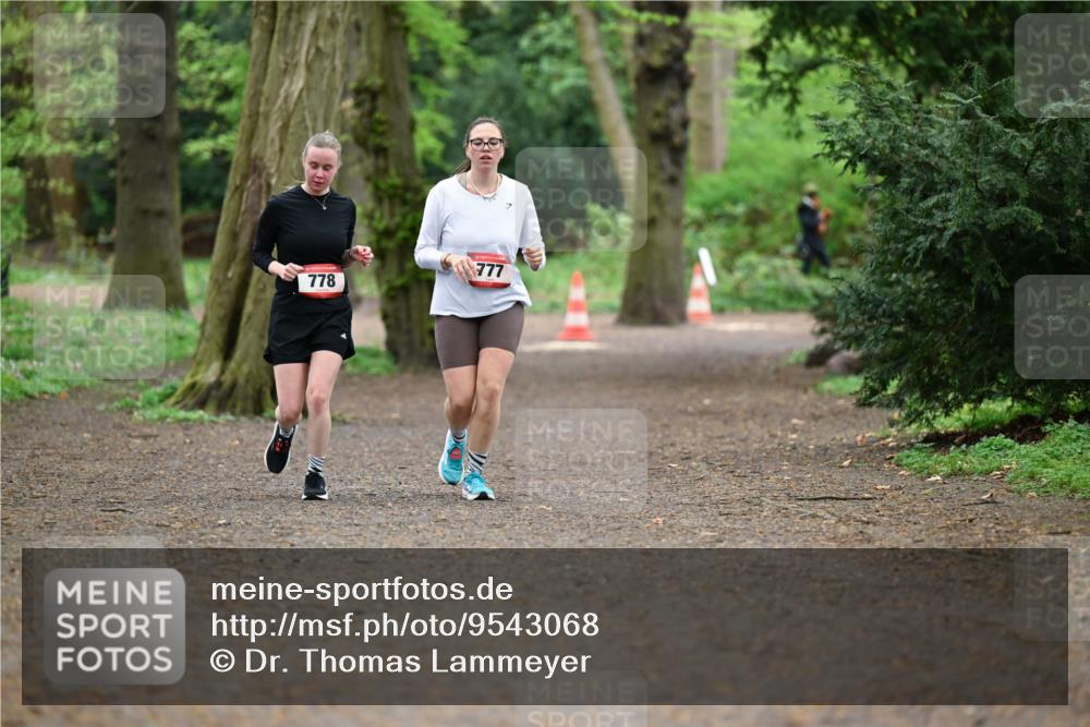 19.04.2026 - Hammer Lauf Dr. Thomas Lammeyer http://msf.ph/oto/9543068 19.04.2026 11:01:59 Laufen 777, 778 meine-sportfotos.de