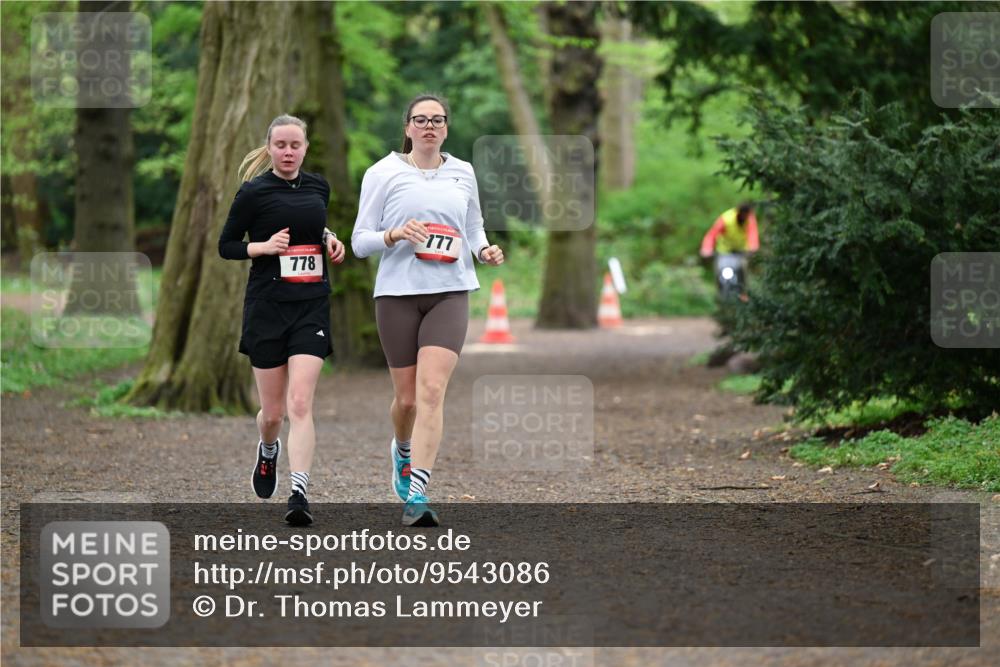 19.04.2026 - Hammer Lauf Dr. Thomas Lammeyer http://msf.ph/oto/9543086 19.04.2026 11:02:00 Laufen 777, 778 meine-sportfotos.de