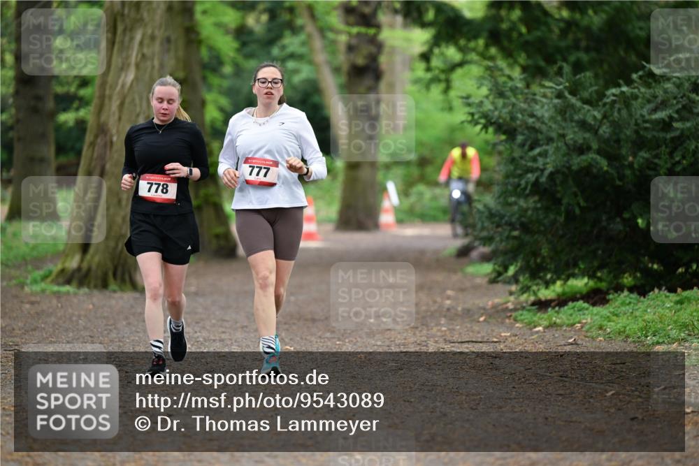 19.04.2026 - Hammer Lauf Dr. Thomas Lammeyer http://msf.ph/oto/9543089 19.04.2026 11:02:01 Laufen 778, 777 meine-sportfotos.de