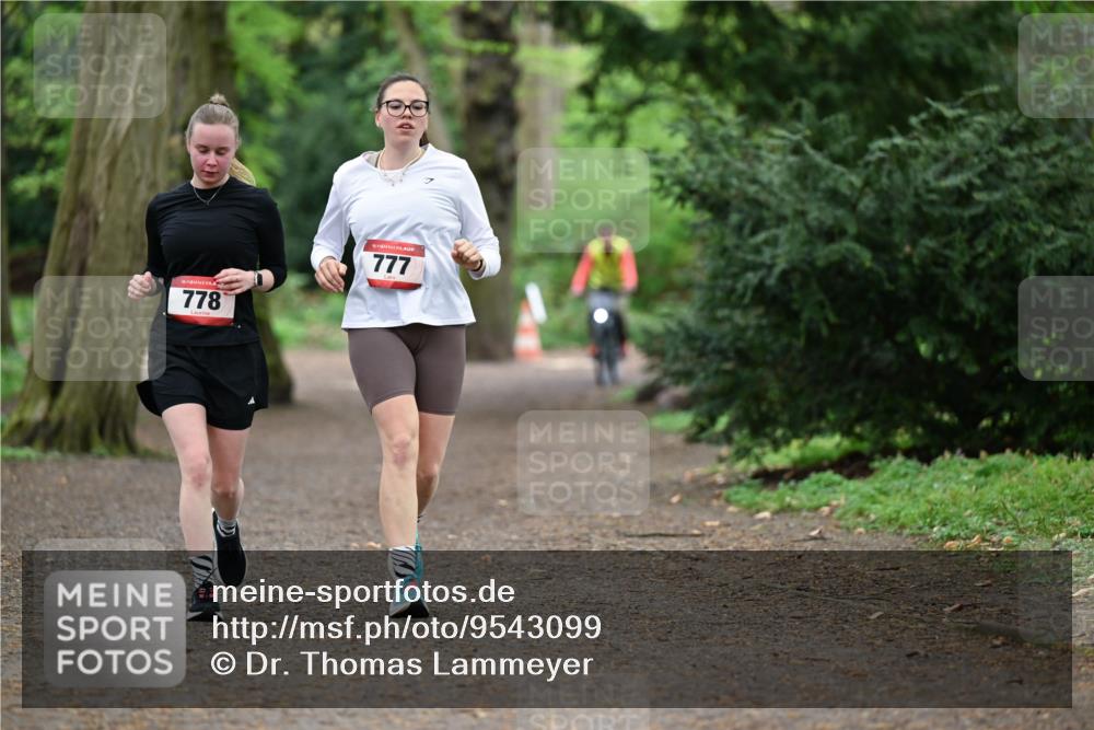 19.04.2026 - Hammer Lauf Dr. Thomas Lammeyer http://msf.ph/oto/9543099 19.04.2026 11:02:02 Laufen 778, 777 meine-sportfotos.de