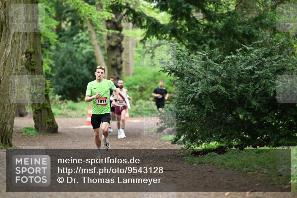 19.04.2026 - Hammer Lauf Dr. Thomas Lammeyer http://msf.ph/oto/9543128 19.04.2026 11:02:14 Laufen 1911 meine-sportfotos.de