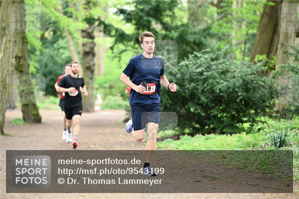 19.04.2026 - Hammer Lauf Dr. Thomas Lammeyer http://msf.ph/oto/9543199 19.04.2026 11:02:22 Laufen 191 meine-sportfotos.de