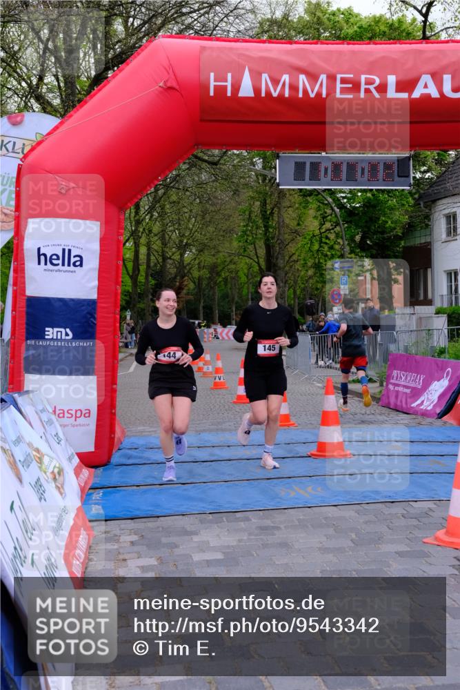 19.04.2026 - Hammer Lauf Tim E. http://msf.ph/oto/9543342 19.04.2026 12:07:10 Ziel 144, 145, 218 meine-sportfotos.de