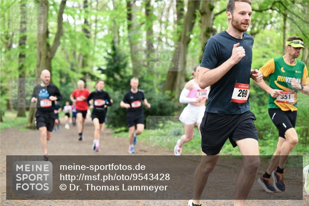 19.04.2026 - Hammer Lauf Dr. Thomas Lammeyer http://msf.ph/oto/9543428 19.04.2026 11:02:51 Laufen 1300, 269, 269, 351 meine-sportfotos.de
