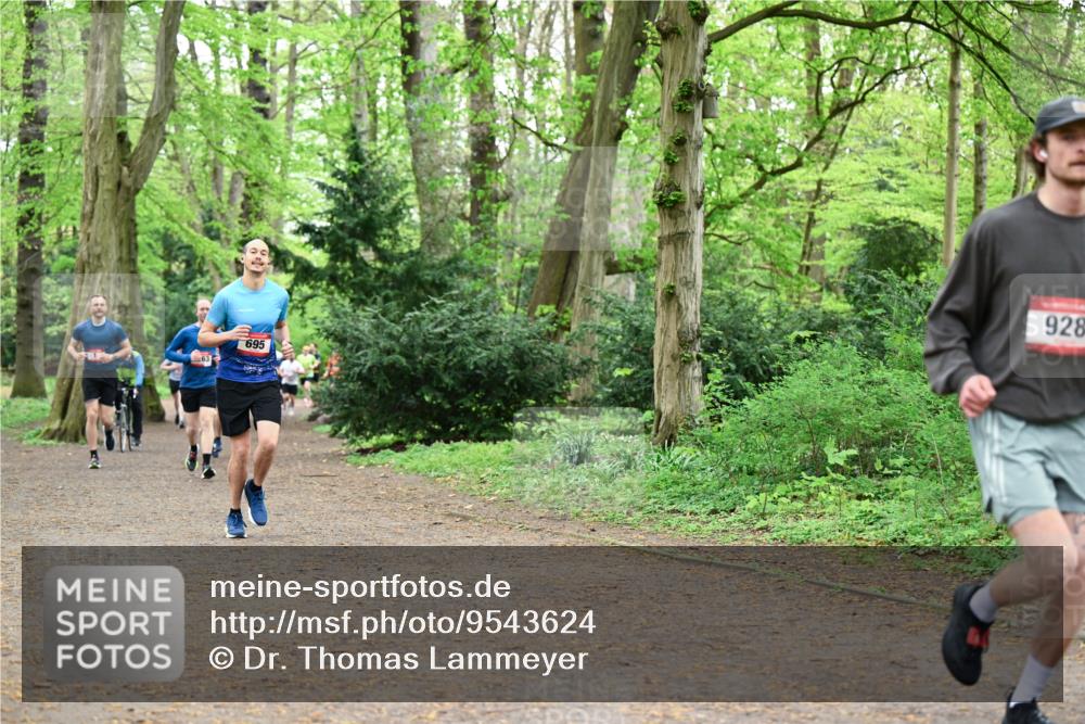 19.04.2026 - Hammer Lauf Dr. Thomas Lammeyer http://msf.ph/oto/9543624 19.04.2026 11:03:15 Laufen 695, 928 meine-sportfotos.de