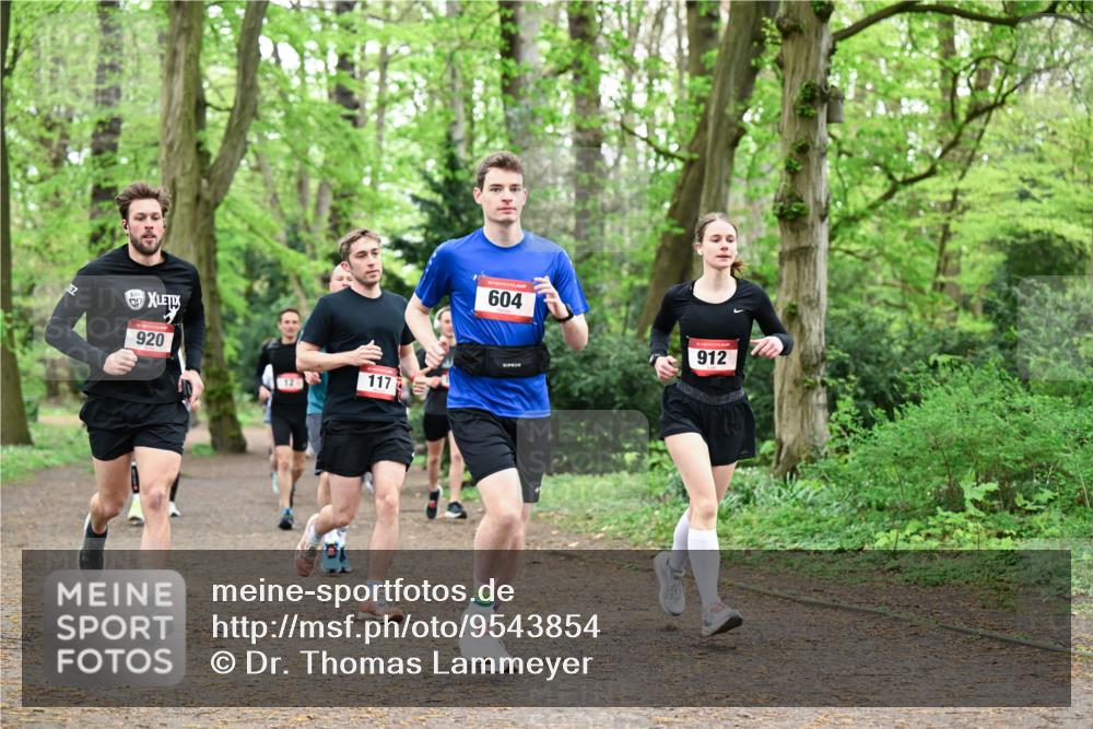 19.04.2026 - Hammer Lauf Dr. Thomas Lammeyer http://msf.ph/oto/9543854 19.04.2026 11:03:43 Laufen 117, 920, 604, 912 meine-sportfotos.de