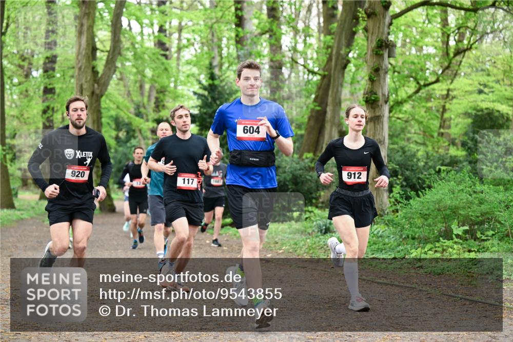 19.04.2026 - Hammer Lauf Dr. Thomas Lammeyer http://msf.ph/oto/9543855 19.04.2026 11:03:44 Laufen 920, 117, 1601, 604, 912 meine-sportfotos.de