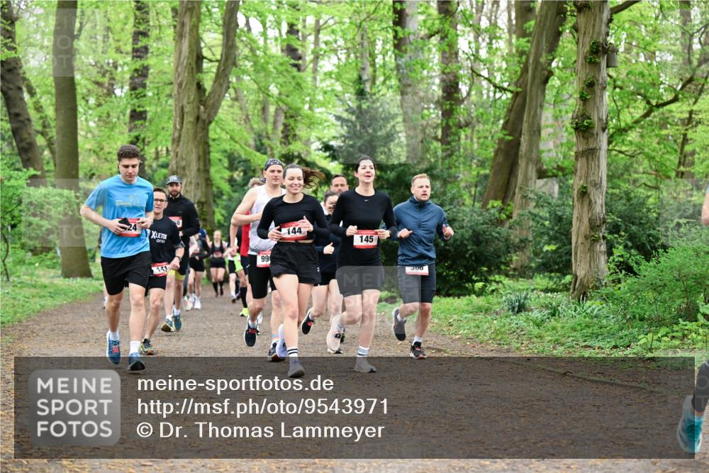 19.04.2026 - Hammer Lauf Dr. Thomas Lammeyer http://msf.ph/oto/9543971 19.04.2026 11:03:57 Laufen 141, 144, 145, 300 meine-sportfotos.de