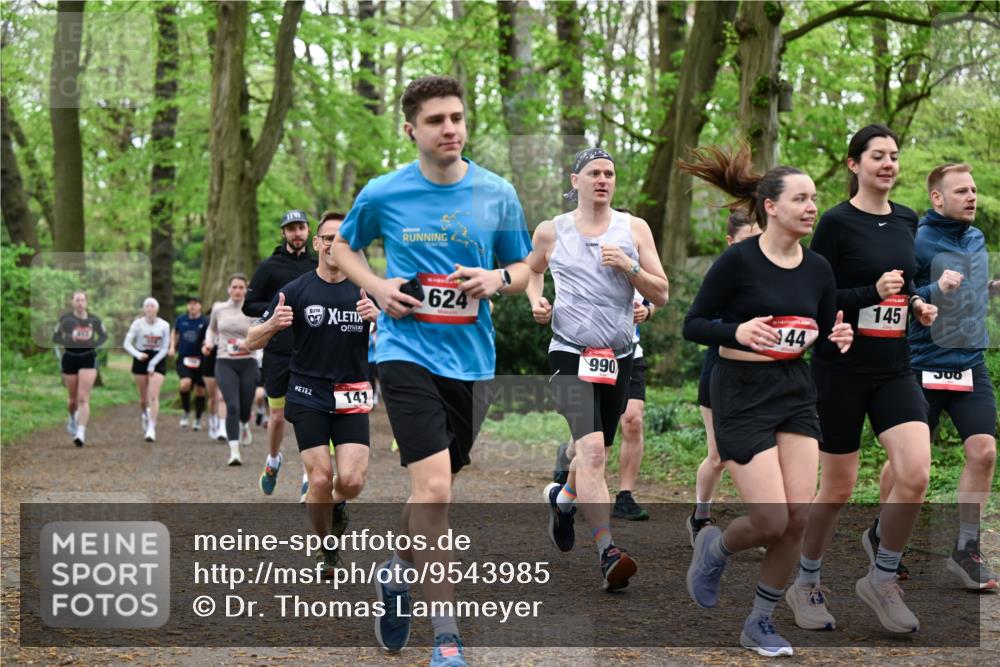 19.04.2026 - Hammer Lauf Dr. Thomas Lammeyer http://msf.ph/oto/9543985 19.04.2026 11:03:59 Laufen 141, 624, 990, 145 meine-sportfotos.de