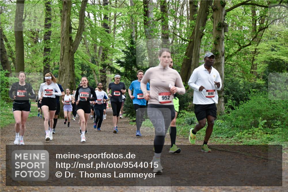 19.04.2026 - Hammer Lauf Dr. Thomas Lammeyer http://msf.ph/oto/9544015 19.04.2026 11:04:02 Laufen 513, 1096, 1151, 933, 860, 690, 163, 952 meine-sportfotos.de