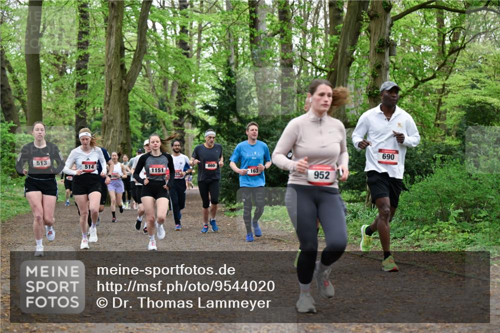 19.04.2026 - Hammer Lauf Dr. Thomas Lammeyer http://msf.ph/oto/9544020 19.04.2026 11:04:02 Laufen 513, 514, 1151, 860, 163, 690, 952 meine-sportfotos.de