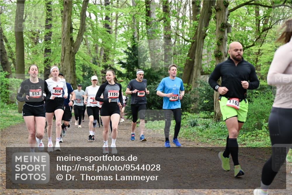 19.04.2026 - Hammer Lauf Dr. Thomas Lammeyer http://msf.ph/oto/9544028 19.04.2026 11:04:03 Laufen 514, 513, 1151, 1018, 860, 163, 1163 meine-sportfotos.de