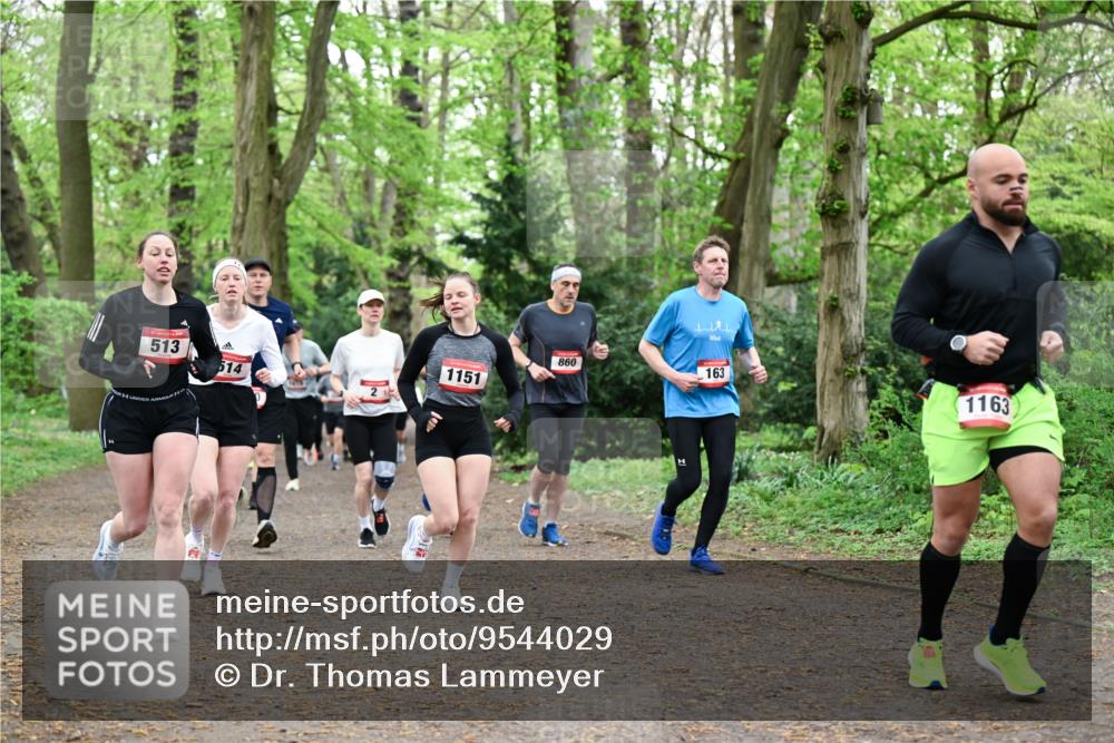 19.04.2026 - Hammer Lauf Dr. Thomas Lammeyer http://msf.ph/oto/9544029 19.04.2026 11:04:03 Laufen 513, 514, 1151, 860, 163, 1163 meine-sportfotos.de