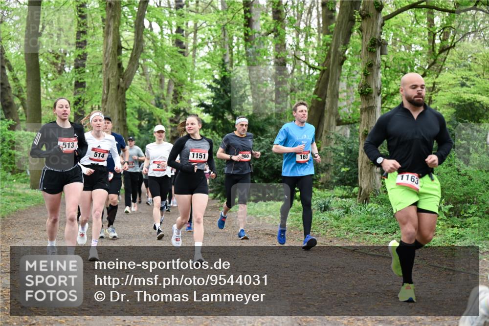 19.04.2026 - Hammer Lauf Dr. Thomas Lammeyer http://msf.ph/oto/9544031 19.04.2026 11:04:03 Laufen 513, 514, 1151, 960, 163, 1163 meine-sportfotos.de