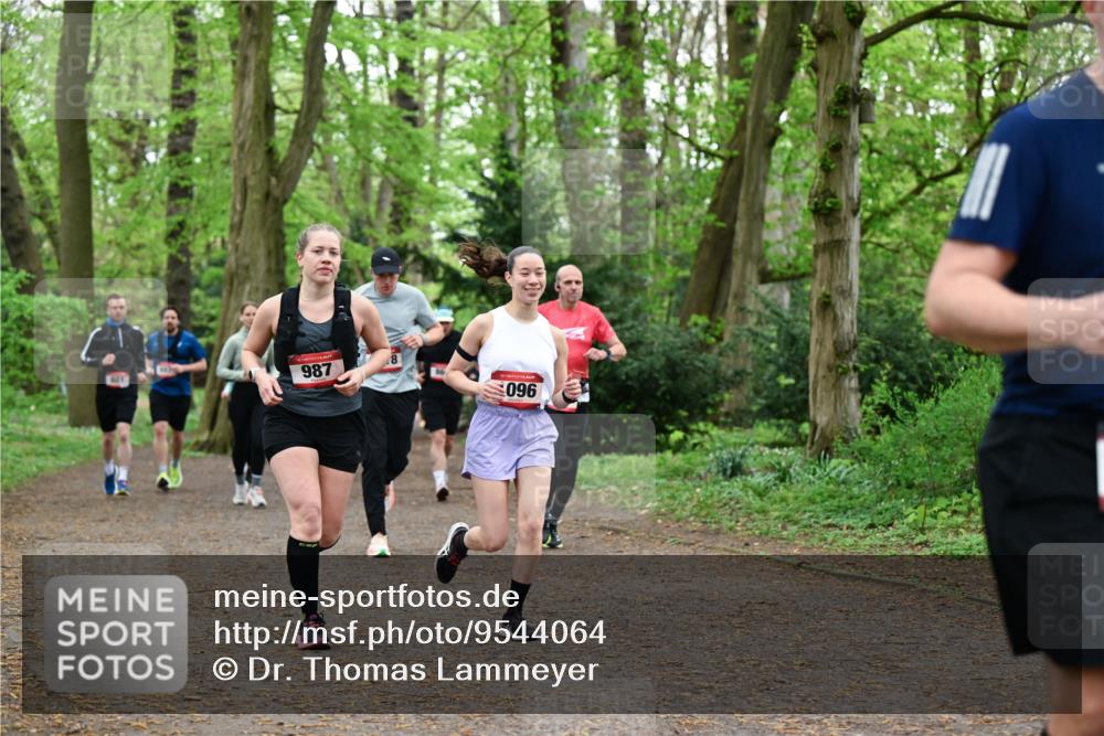 19.04.2026 - Hammer Lauf Dr. Thomas Lammeyer http://msf.ph/oto/9544064 19.04.2026 11:04:07 Laufen 987, 096 meine-sportfotos.de