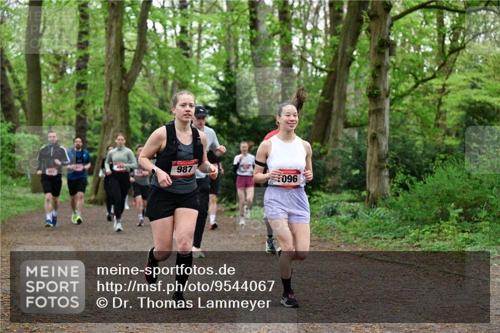 19.04.2026 - Hammer Lauf Dr. Thomas Lammeyer http://msf.ph/oto/9544067 19.04.2026 11:04:07 Laufen 987, 096 meine-sportfotos.de