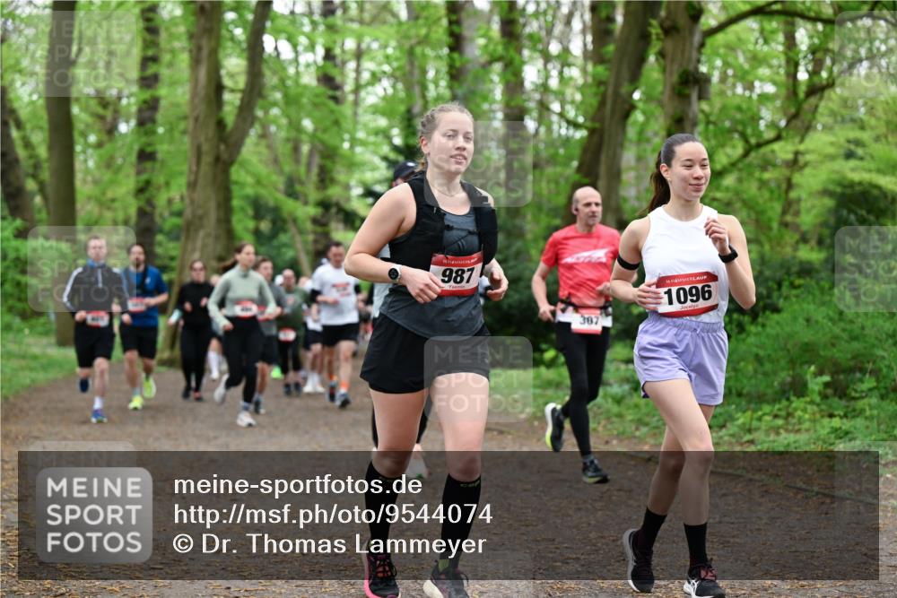 19.04.2026 - Hammer Lauf Dr. Thomas Lammeyer http://msf.ph/oto/9544074 19.04.2026 11:04:08 Laufen 987, 387, 1096 meine-sportfotos.de