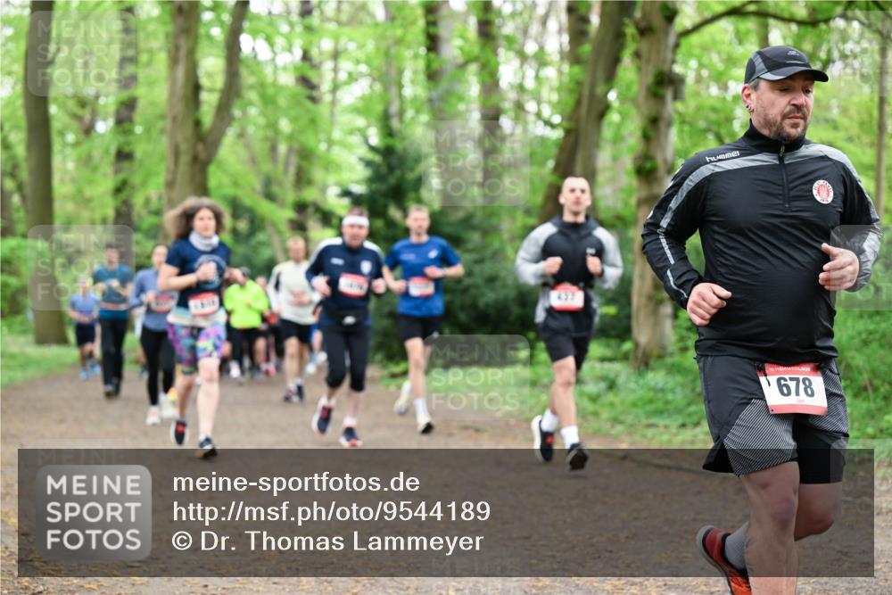 19.04.2026 - Hammer Lauf Dr. Thomas Lammeyer http://msf.ph/oto/9544189 19.04.2026 11:04:20 Laufen 437, 678 meine-sportfotos.de