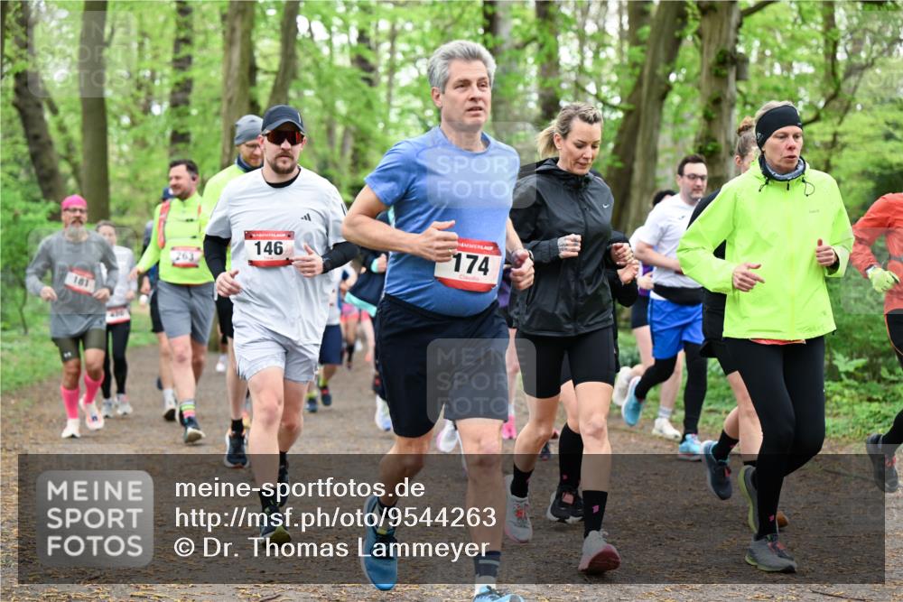 19.04.2026 - Hammer Lauf Dr. Thomas Lammeyer http://msf.ph/oto/9544263 19.04.2026 11:04:28 Laufen 181, 146, 174 meine-sportfotos.de