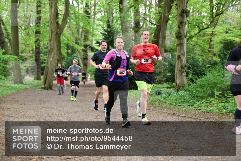 19.04.2026 - Hammer Lauf Dr. Thomas Lammeyer http://msf.ph/oto/9544458 19.04.2026 11:04:49 Laufen 202, 201 meine-sportfotos.de