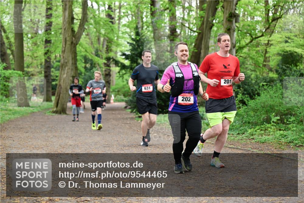19.04.2026 - Hammer Lauf Dr. Thomas Lammeyer http://msf.ph/oto/9544465 19.04.2026 11:04:50 Laufen 631, 202, 2015, 201 meine-sportfotos.de