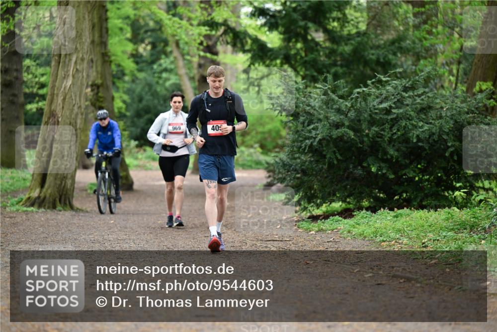 19.04.2026 - Hammer Lauf Dr. Thomas Lammeyer http://msf.ph/oto/9544603 19.04.2026 11:05:12 Laufen 969, 1998 meine-sportfotos.de