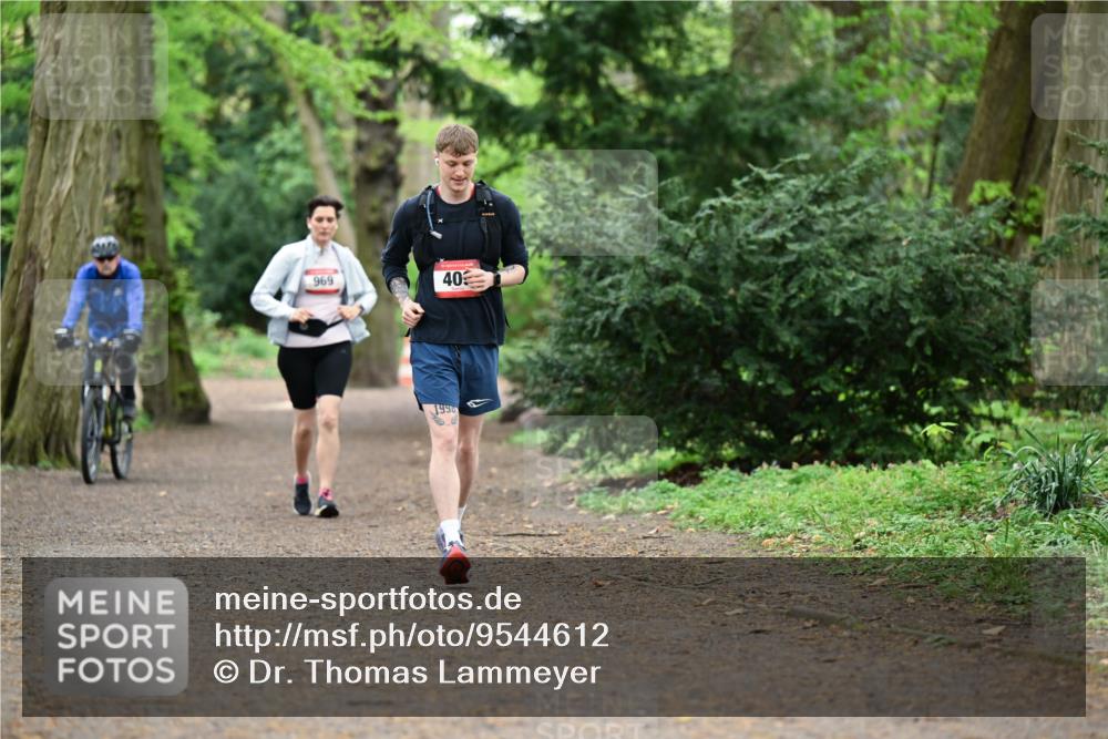 19.04.2026 - Hammer Lauf Dr. Thomas Lammeyer http://msf.ph/oto/9544612 19.04.2026 11:05:12 Laufen 969, 1996 meine-sportfotos.de