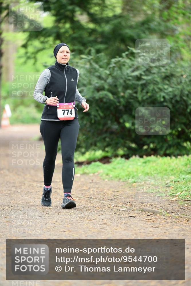 19.04.2026 - Hammer Lauf Dr. Thomas Lammeyer http://msf.ph/oto/9544700 19.04.2026 11:08:47 Laufen 774 meine-sportfotos.de