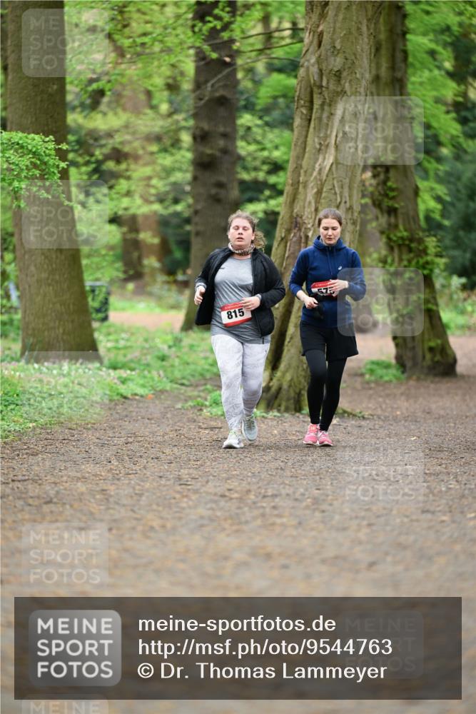 19.04.2026 - Hammer Lauf Dr. Thomas Lammeyer http://msf.ph/oto/9544763 19.04.2026 11:14:15 Laufen 815 meine-sportfotos.de