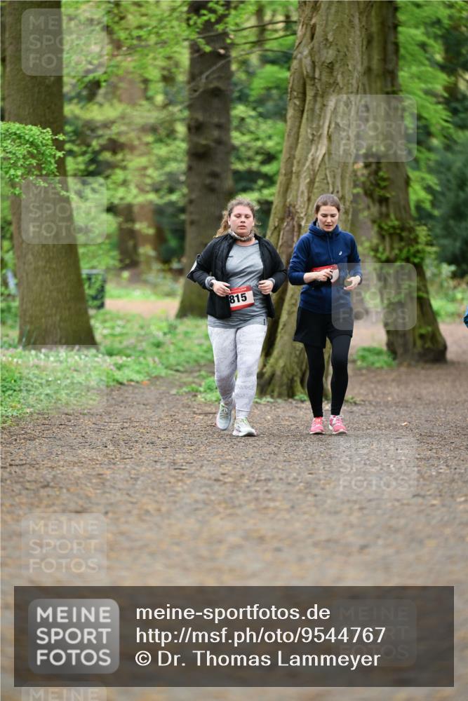 19.04.2026 - Hammer Lauf Dr. Thomas Lammeyer http://msf.ph/oto/9544767 19.04.2026 11:14:15 Laufen 815 meine-sportfotos.de
