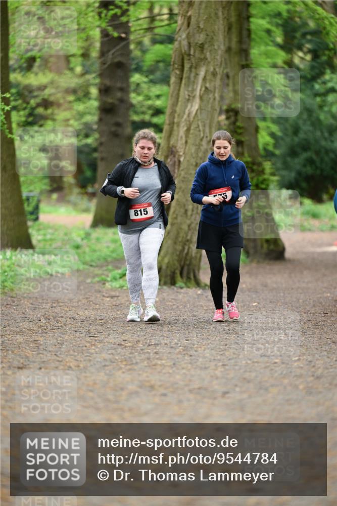 19.04.2026 - Hammer Lauf Dr. Thomas Lammeyer http://msf.ph/oto/9544784 19.04.2026 11:14:17 Laufen 815 meine-sportfotos.de