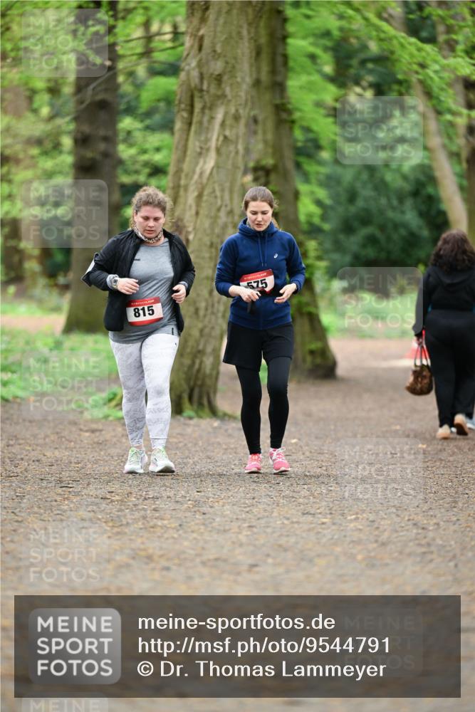 19.04.2026 - Hammer Lauf Dr. Thomas Lammeyer http://msf.ph/oto/9544791 19.04.2026 11:14:18 Laufen 815, 575 meine-sportfotos.de