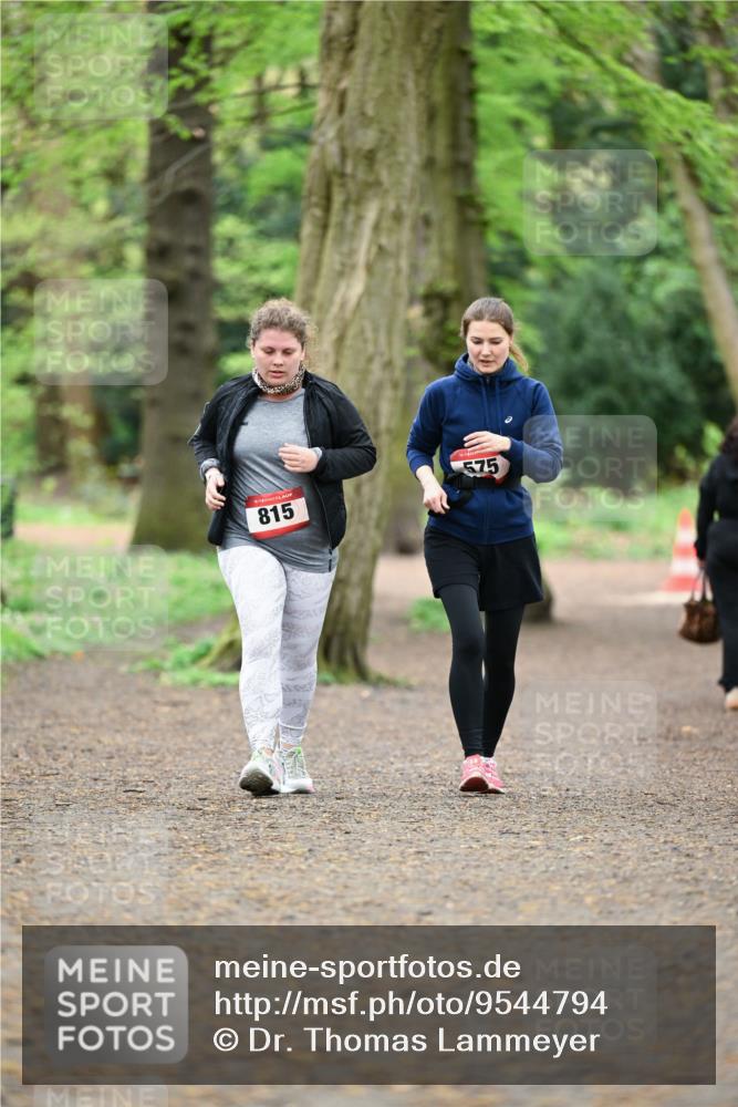 19.04.2026 - Hammer Lauf Dr. Thomas Lammeyer http://msf.ph/oto/9544794 19.04.2026 11:14:19 Laufen 575, 815 meine-sportfotos.de