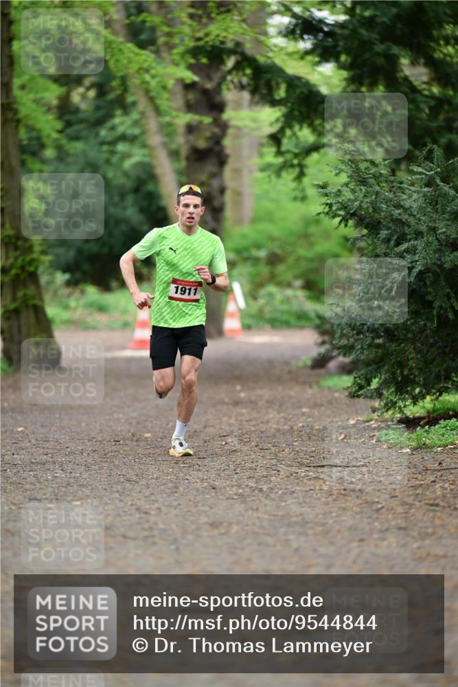 19.04.2026 - Hammer Lauf Dr. Thomas Lammeyer http://msf.ph/oto/9544844 19.04.2026 11:19:49 Laufen 1911 meine-sportfotos.de