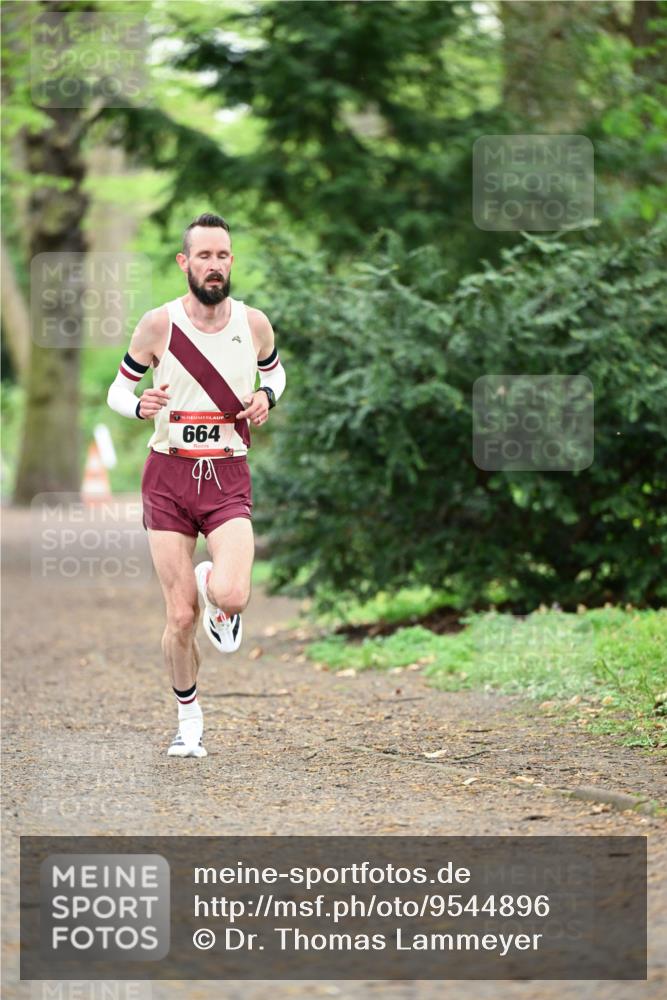 19.04.2026 - Hammer Lauf Dr. Thomas Lammeyer http://msf.ph/oto/9544896 19.04.2026 11:20:48 Laufen 664, 801 meine-sportfotos.de