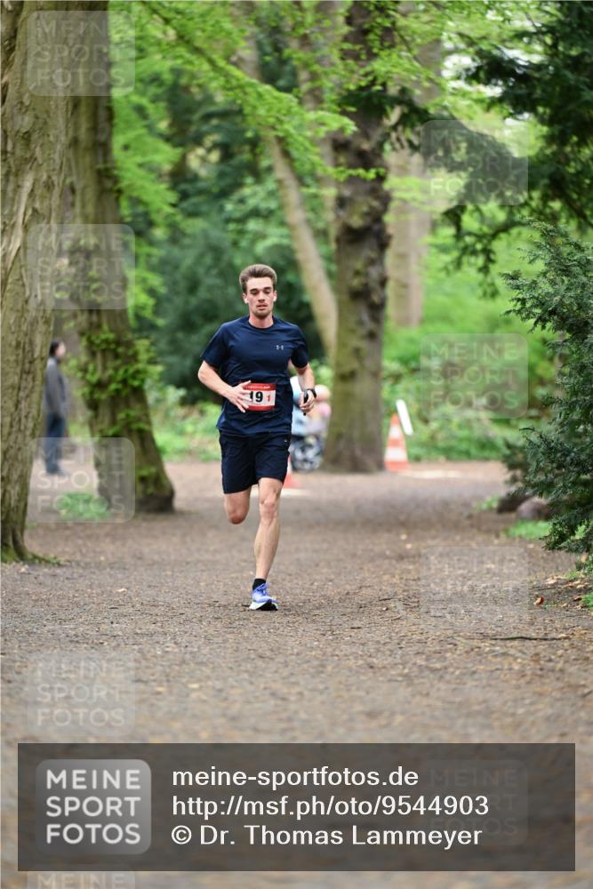 19.04.2026 - Hammer Lauf Dr. Thomas Lammeyer http://msf.ph/oto/9544903 19.04.2026 11:21:02 Laufen 191 meine-sportfotos.de