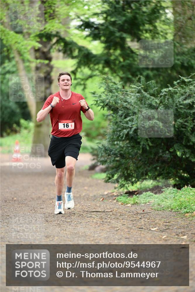 19.04.2026 - Hammer Lauf Dr. Thomas Lammeyer http://msf.ph/oto/9544967 19.04.2026 11:22:03 Laufen 161 meine-sportfotos.de