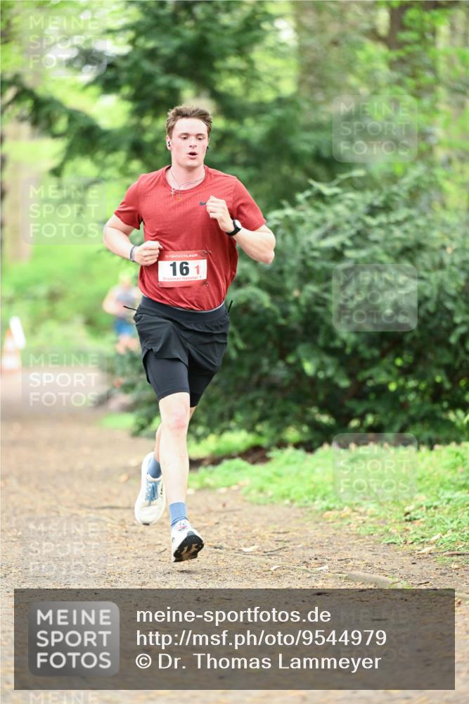 19.04.2026 - Hammer Lauf Dr. Thomas Lammeyer http://msf.ph/oto/9544979 19.04.2026 11:22:04 Laufen 161 meine-sportfotos.de