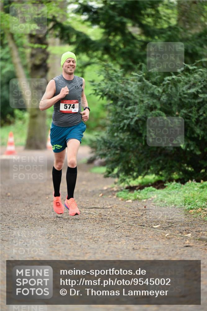 19.04.2026 - Hammer Lauf Dr. Thomas Lammeyer http://msf.ph/oto/9545002 19.04.2026 11:22:14 Laufen 574, 168 meine-sportfotos.de
