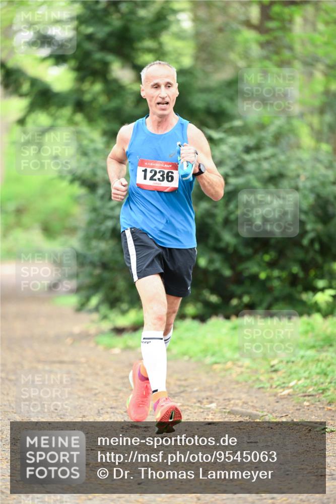19.04.2026 - Hammer Lauf Dr. Thomas Lammeyer http://msf.ph/oto/9545063 19.04.2026 11:22:32 Laufen 1236 meine-sportfotos.de