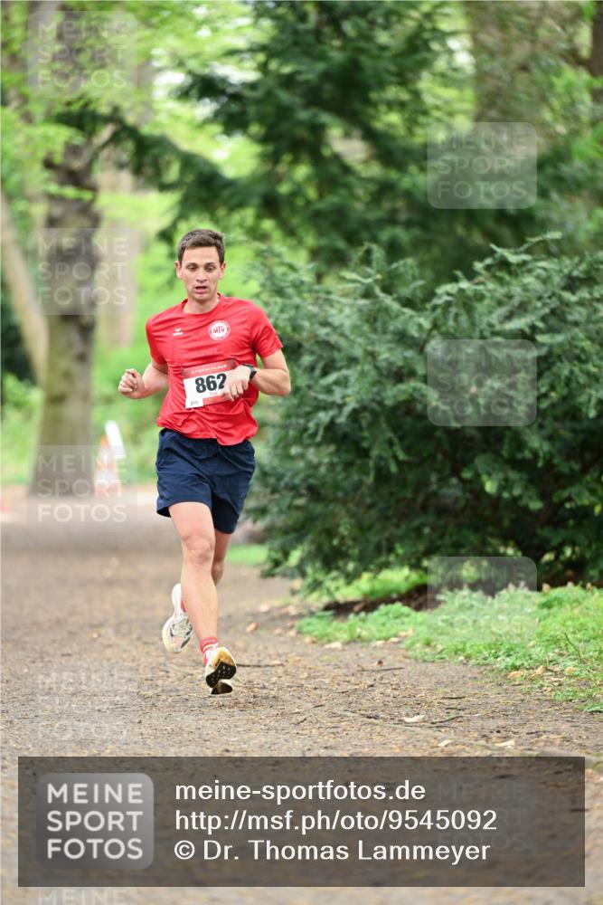 19.04.2026 - Hammer Lauf Dr. Thomas Lammeyer http://msf.ph/oto/9545092 19.04.2026 11:22:39 Laufen 215, 862 meine-sportfotos.de