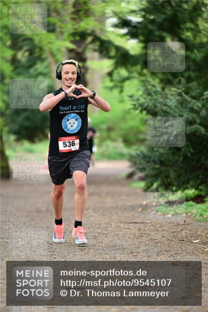 19.04.2026 - Hammer Lauf Dr. Thomas Lammeyer http://msf.ph/oto/9545107 19.04.2026 11:23:12 Laufen 536 meine-sportfotos.de