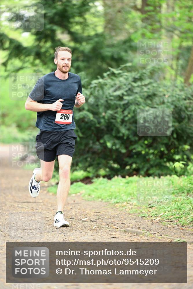 19.04.2026 - Hammer Lauf Dr. Thomas Lammeyer http://msf.ph/oto/9545209 19.04.2026 11:23:34 Laufen 269 meine-sportfotos.de