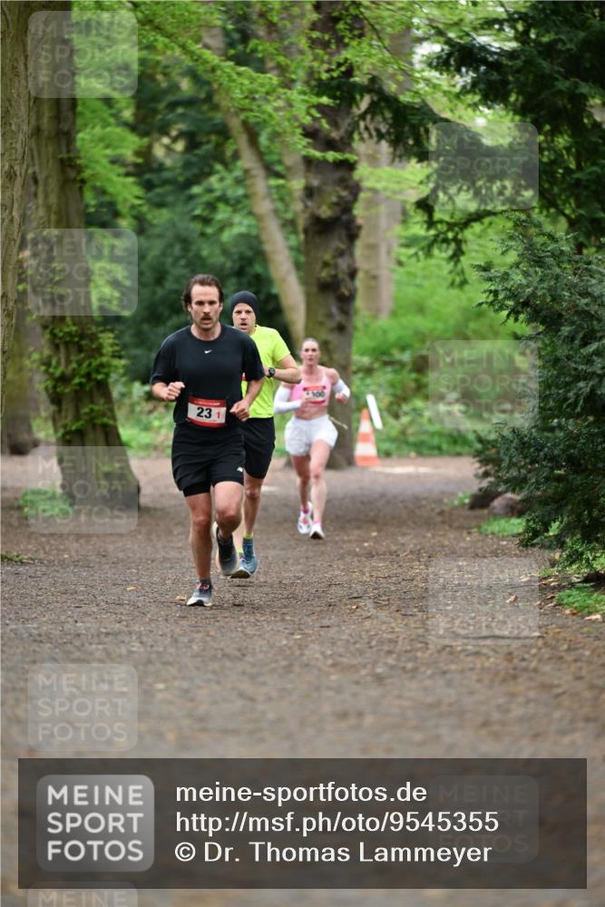 19.04.2026 - Hammer Lauf Dr. Thomas Lammeyer http://msf.ph/oto/9545355 19.04.2026 11:24:23 Laufen 231 meine-sportfotos.de