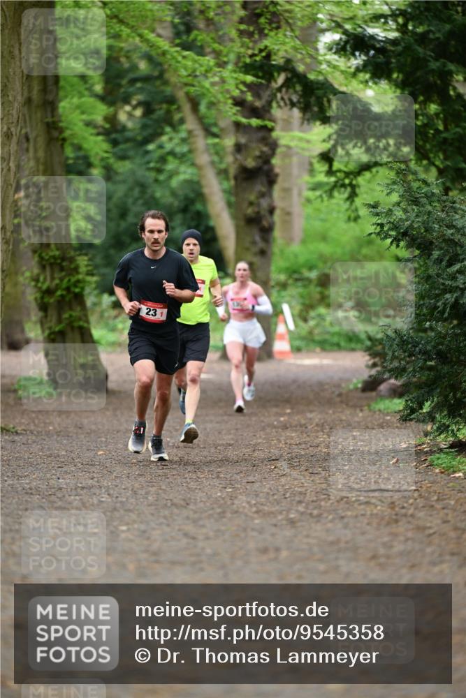 19.04.2026 - Hammer Lauf Dr. Thomas Lammeyer http://msf.ph/oto/9545358 19.04.2026 11:24:23 Laufen 231 meine-sportfotos.de