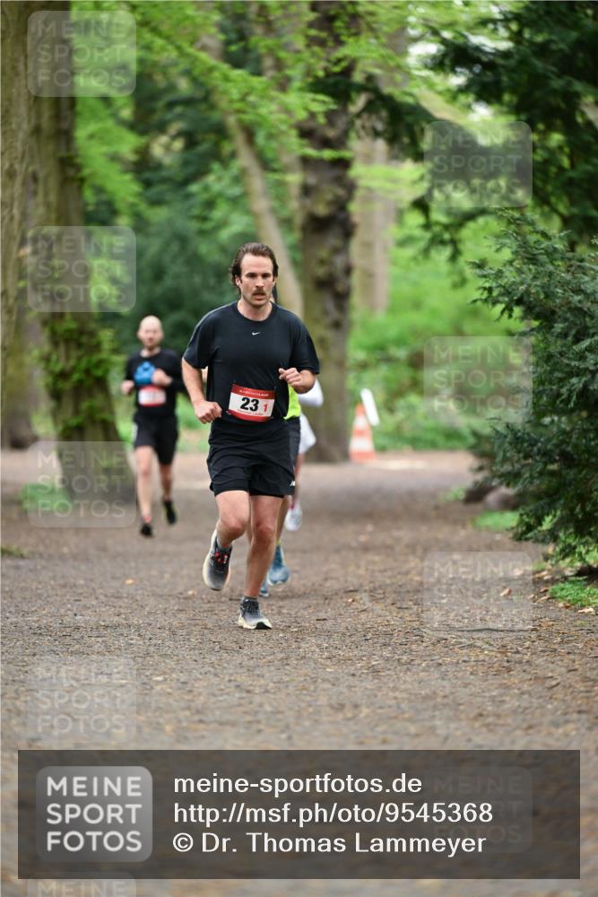 19.04.2026 - Hammer Lauf Dr. Thomas Lammeyer http://msf.ph/oto/9545368 19.04.2026 11:24:24 Laufen 231 meine-sportfotos.de