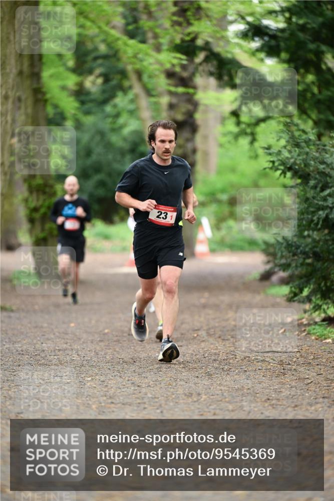 19.04.2026 - Hammer Lauf Dr. Thomas Lammeyer http://msf.ph/oto/9545369 19.04.2026 11:24:25 Laufen 231 meine-sportfotos.de