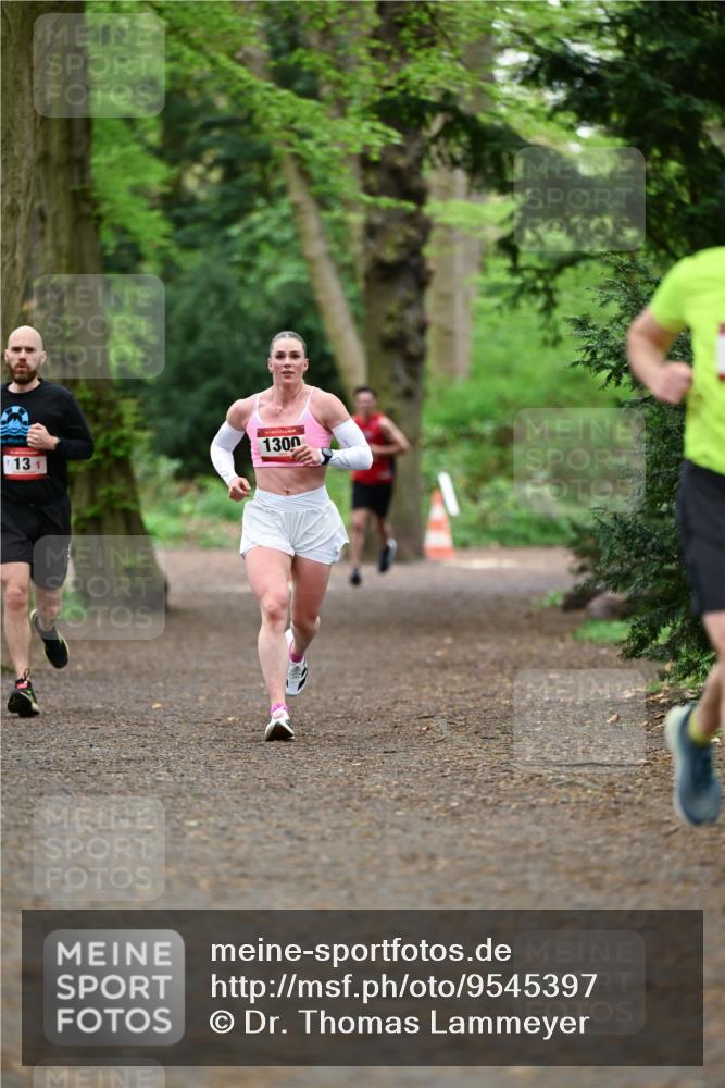 19.04.2026 - Hammer Lauf Dr. Thomas Lammeyer http://msf.ph/oto/9545397 19.04.2026 11:24:28 Laufen 1300, 131 meine-sportfotos.de