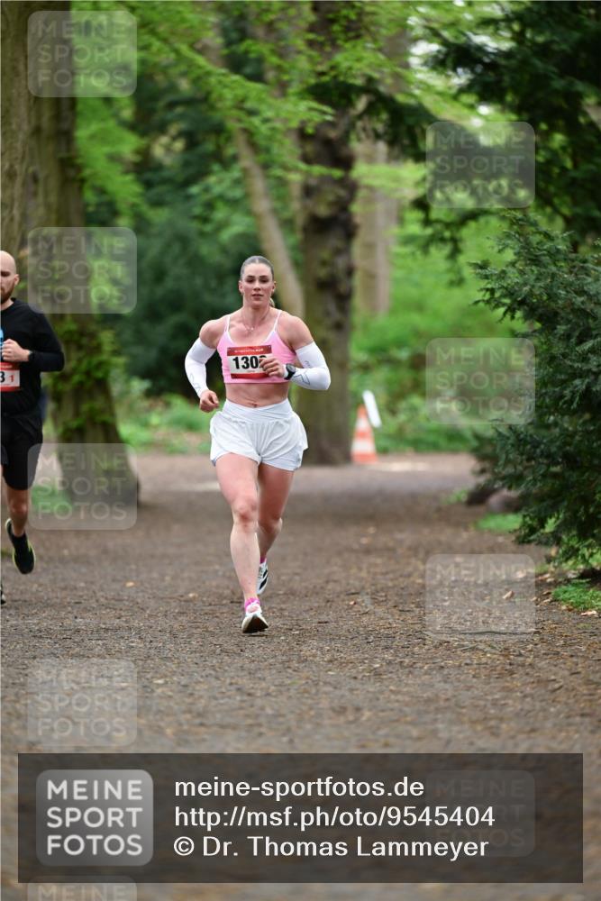 19.04.2026 - Hammer Lauf Dr. Thomas Lammeyer http://msf.ph/oto/9545404 19.04.2026 11:24:28 Laufen 130 meine-sportfotos.de